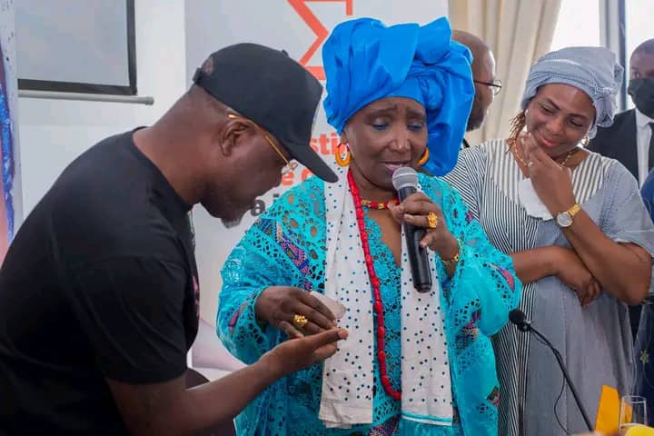 Célébration de ses 45 ans de carrière / Aïcha Koné prêtre à affronter le public le 7 août