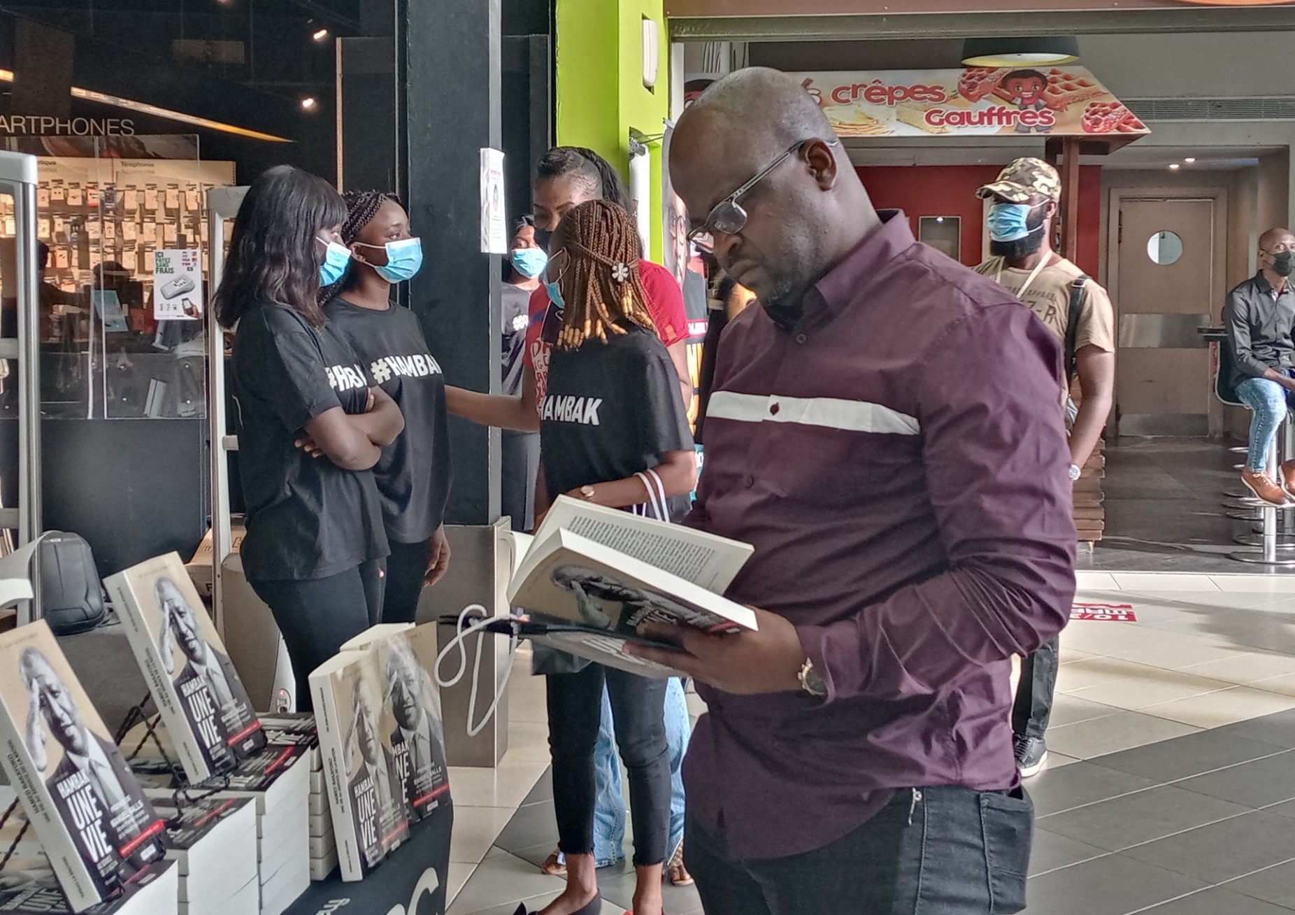 Biographie de Hamed Bakayoko / ‘‘HamBak une vie au service de la nation’’ officiellement disponible