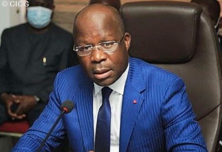 Apothéose Concours "Plume Anti-tabac" / Le ministre Pierre Dimba attendu vendredi prochain pour la soirée de récompense