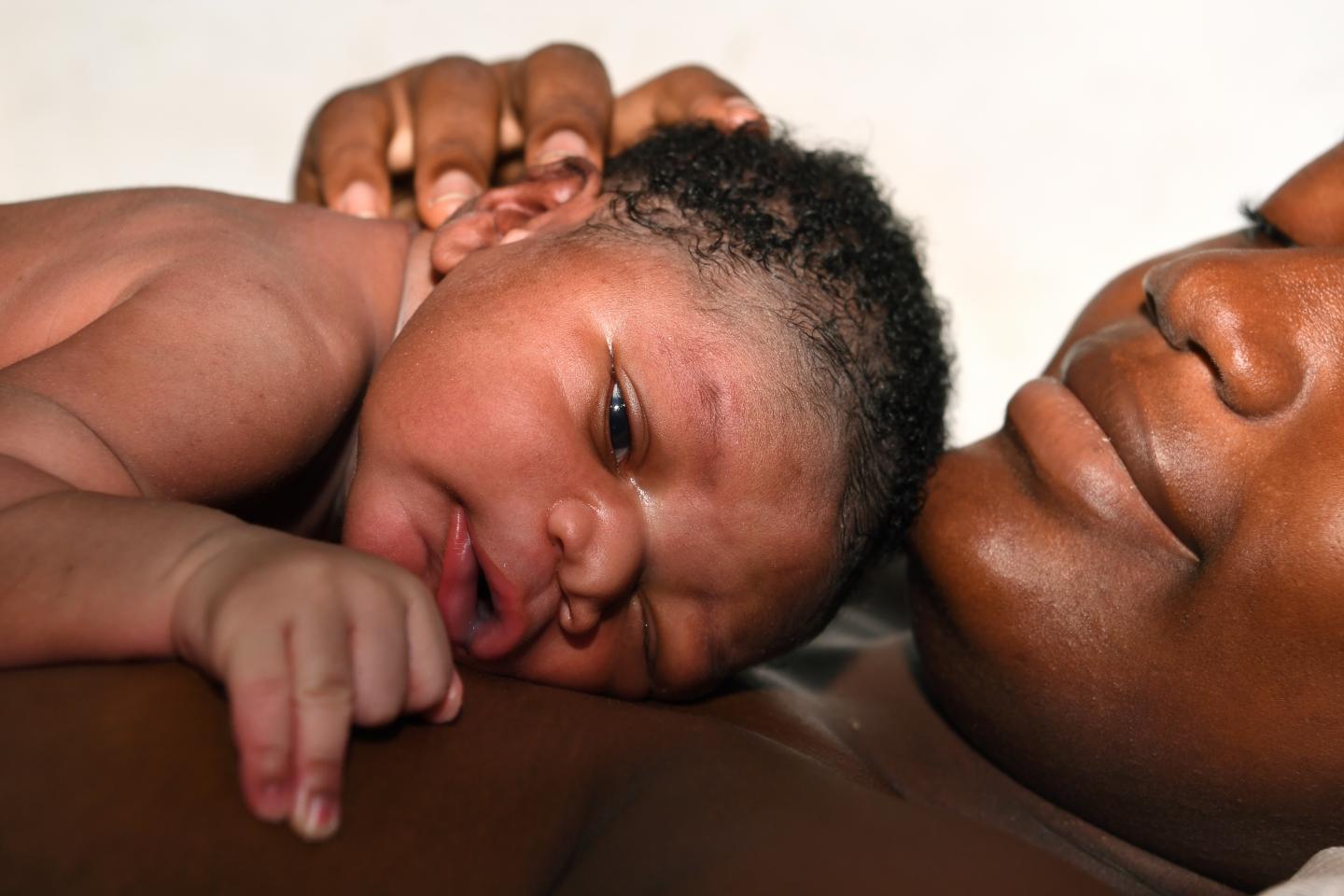 Protection de la femme enceinte au travail / Voici ce que dit le décret No 2021-919