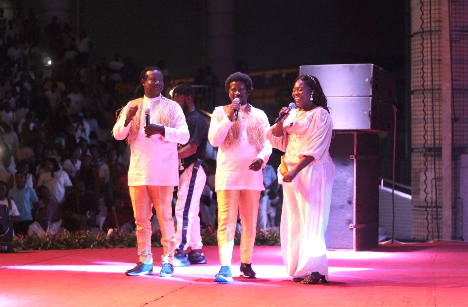 Concert Gospel 15 ans de carrière / Le groupe Sacré Cœur de Jésus fait le plein de la salle Anoumabo